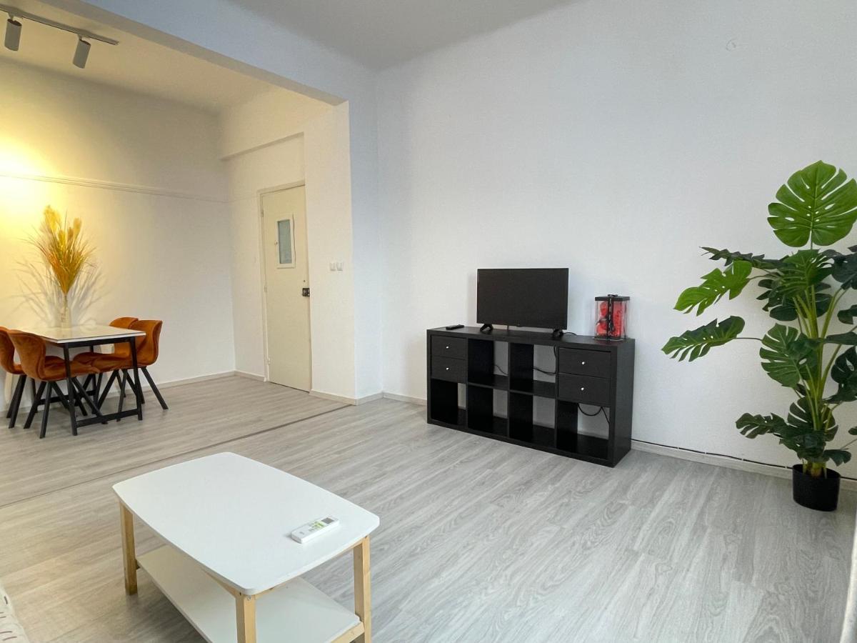 Uoohome7 Garden One Bedroom Атина Екстериор снимка